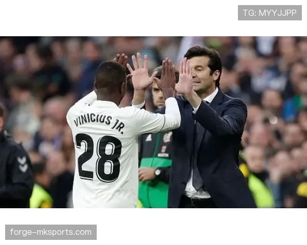 维尼修斯与罗德里戈默契连线，助球队状态回升向胜利迈进