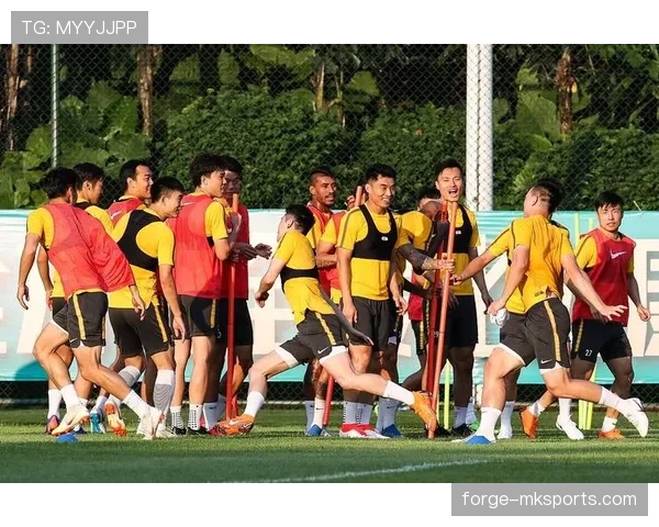 波兰锋线青黄不接,年轻新星亟待崛起破局 波兰锋线青黄不接,年轻新星亟待崛起破局