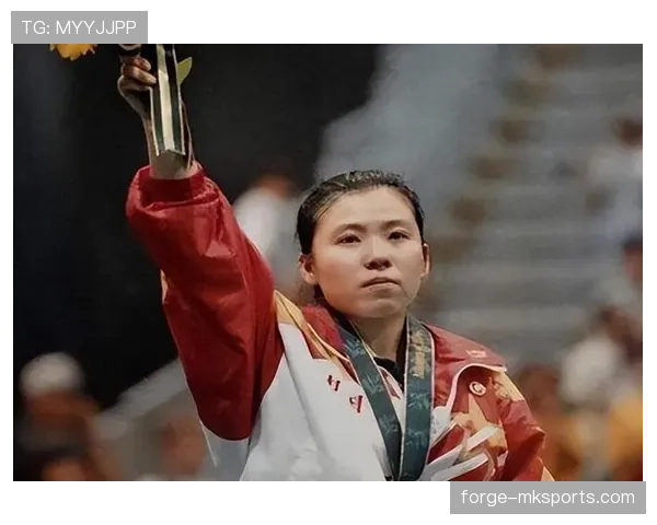 邓亚萍当年赢球后连包都懒得换，直接拎着去吃庆功饭